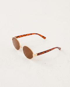 Lacy | Oval Metal Frame Sunglasses with Tinted Lenses