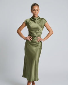 Nora | Short Sleeve Boat Neck Fitted Midi Dress