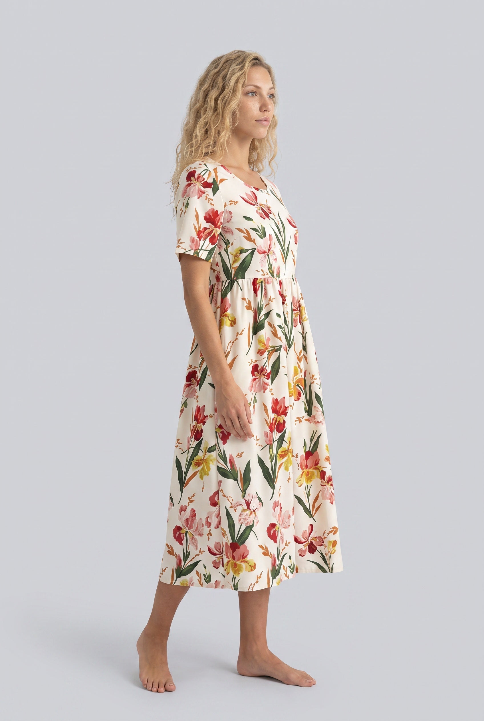 Leona | Floral Short Sleeve Midi Dress