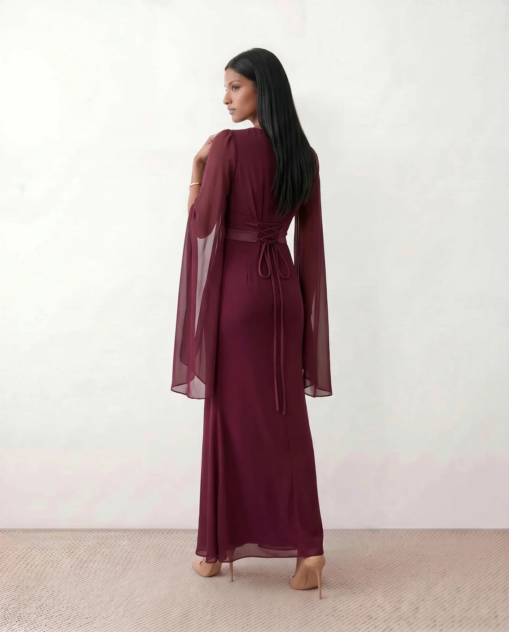 Elin | Lace-Up Mermaid Maxi Dress