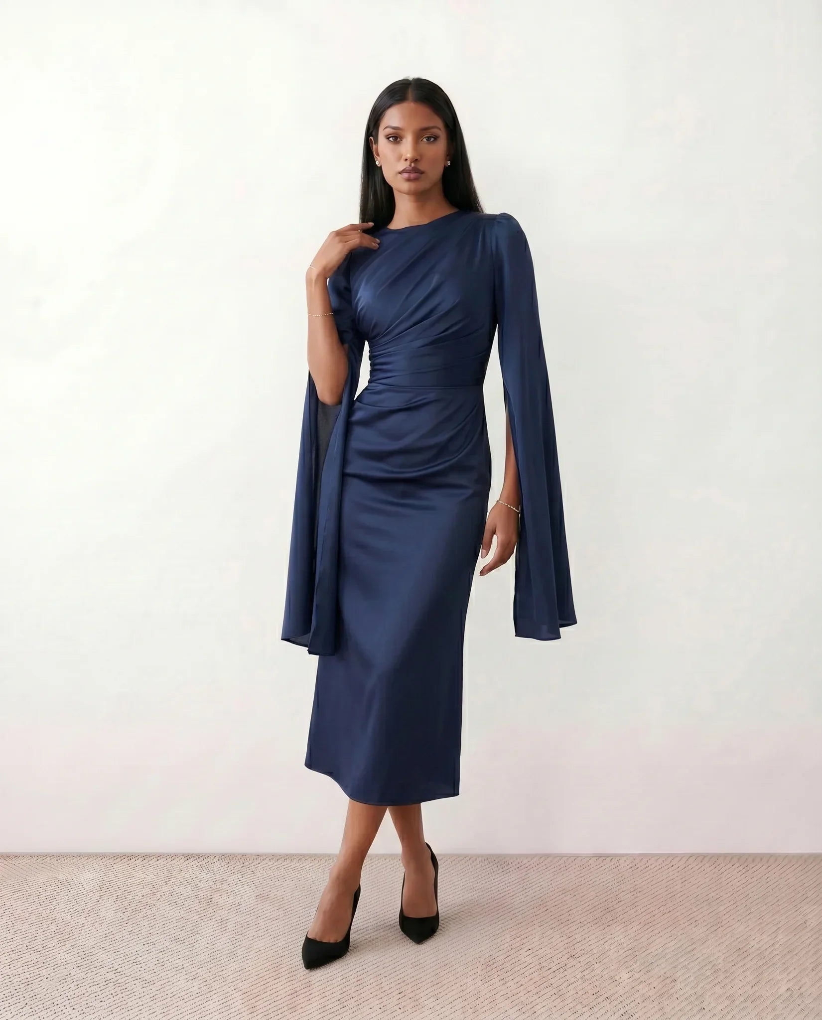 Elin | Lace-Up Mermaid Maxi Dress
