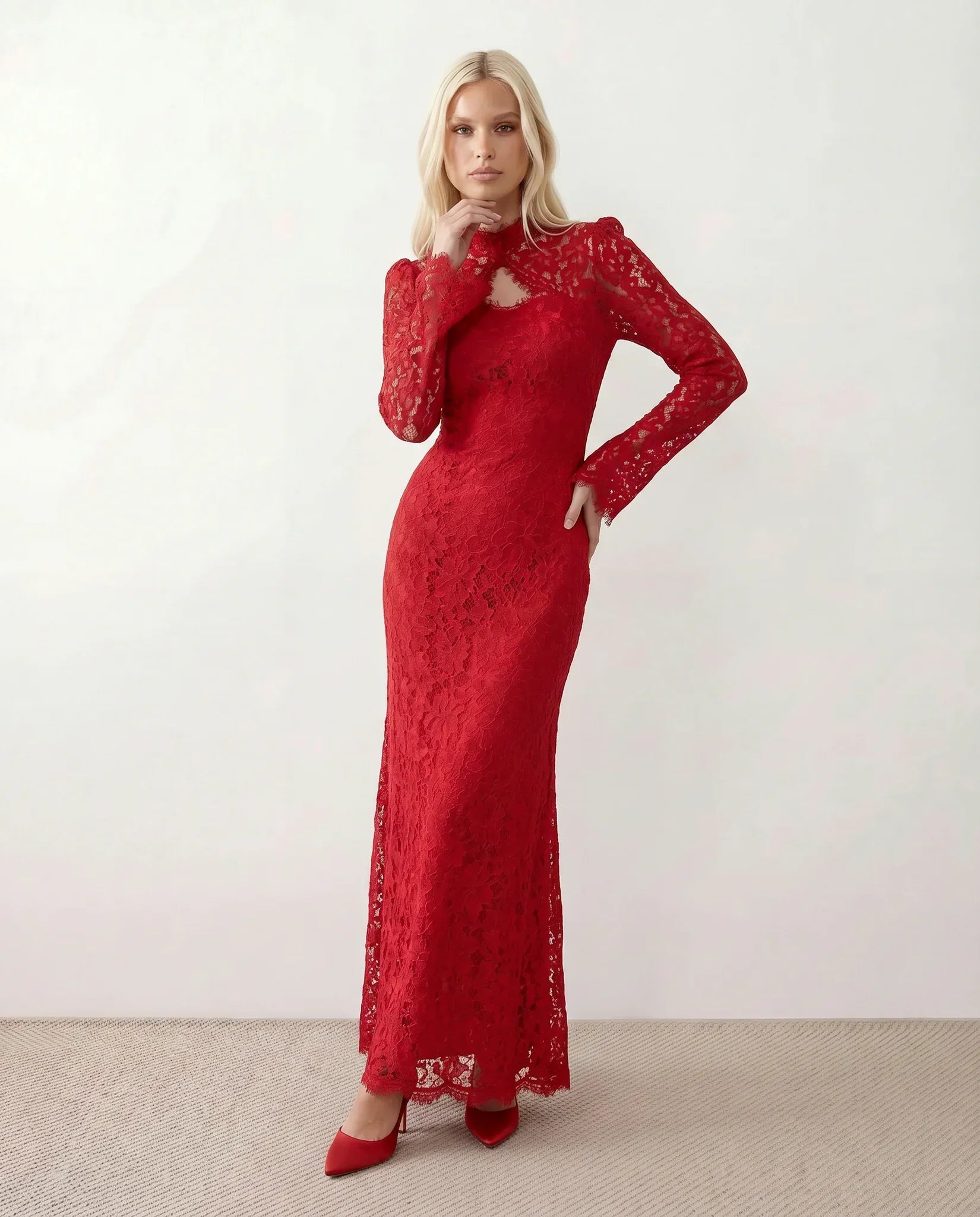 Kaia | Lace Mermaid Maxi Dress