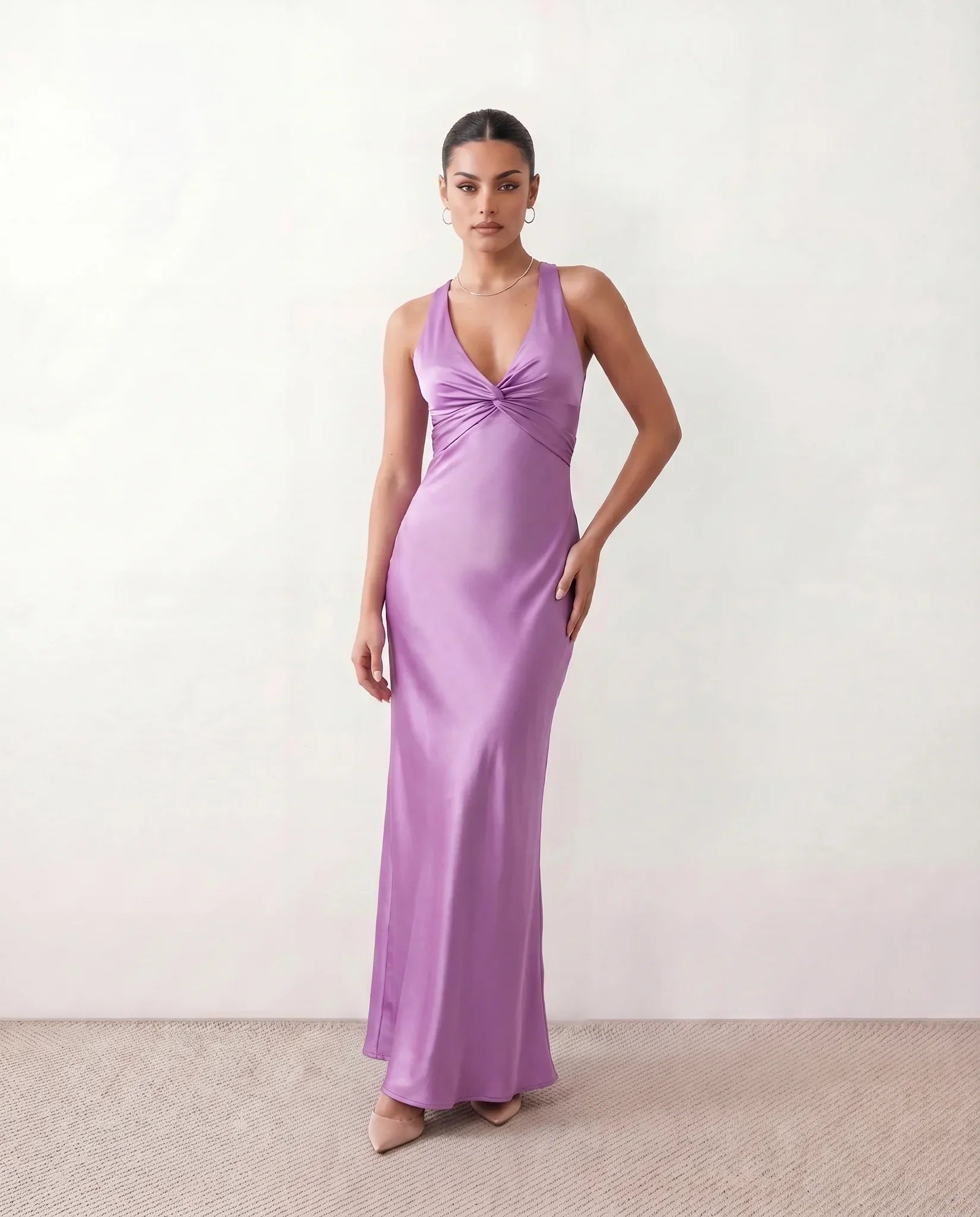 Vendula | Backless Bow Detail Maxi Dress