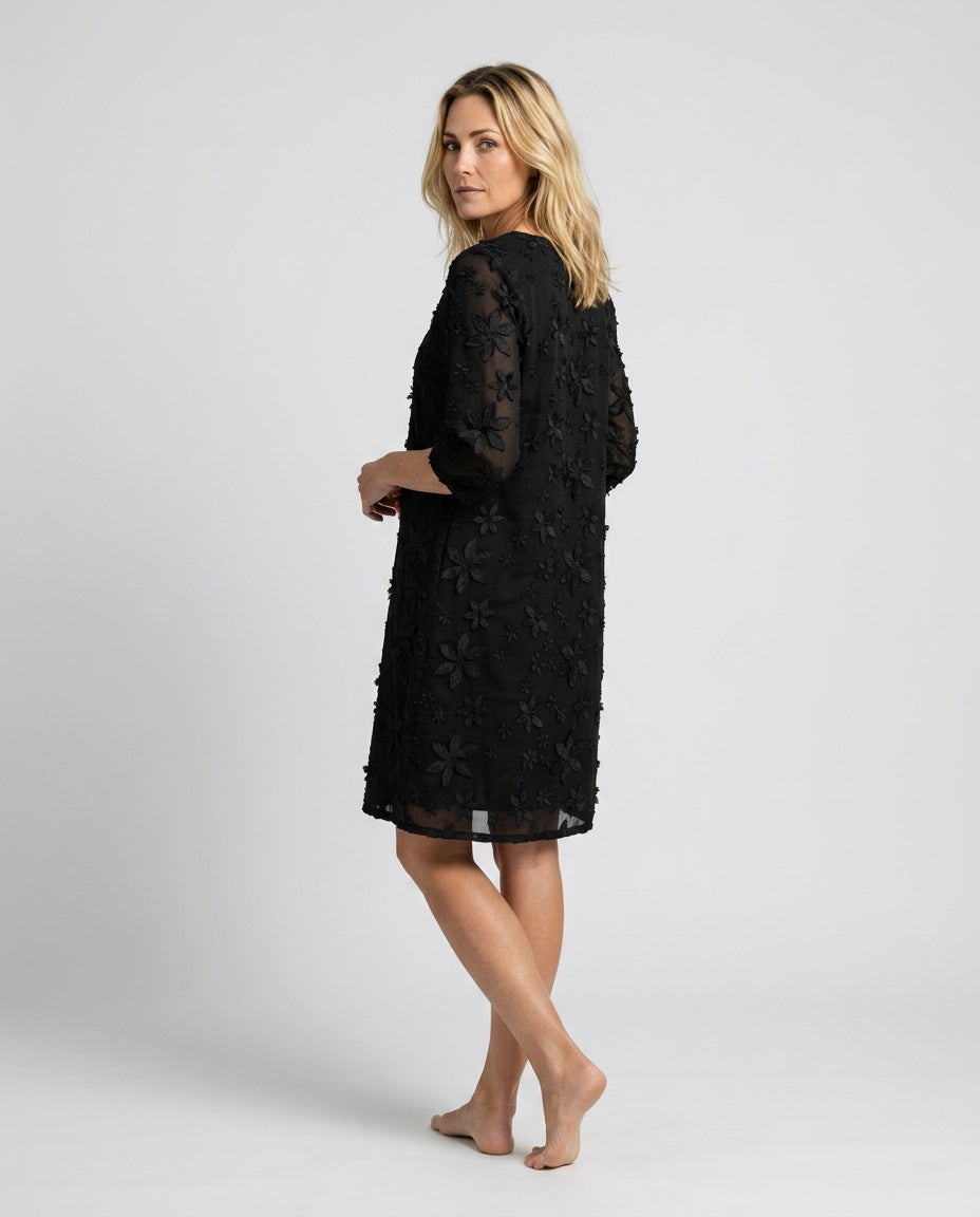 Avenzia | Floral V-Neck Midi Dress