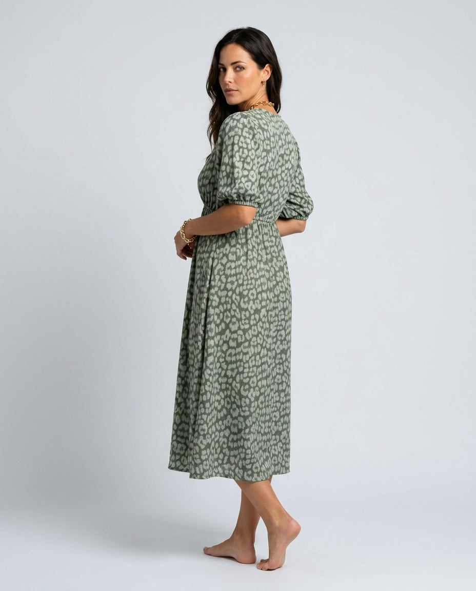 Willa | Printed V-Neck Midi Dress