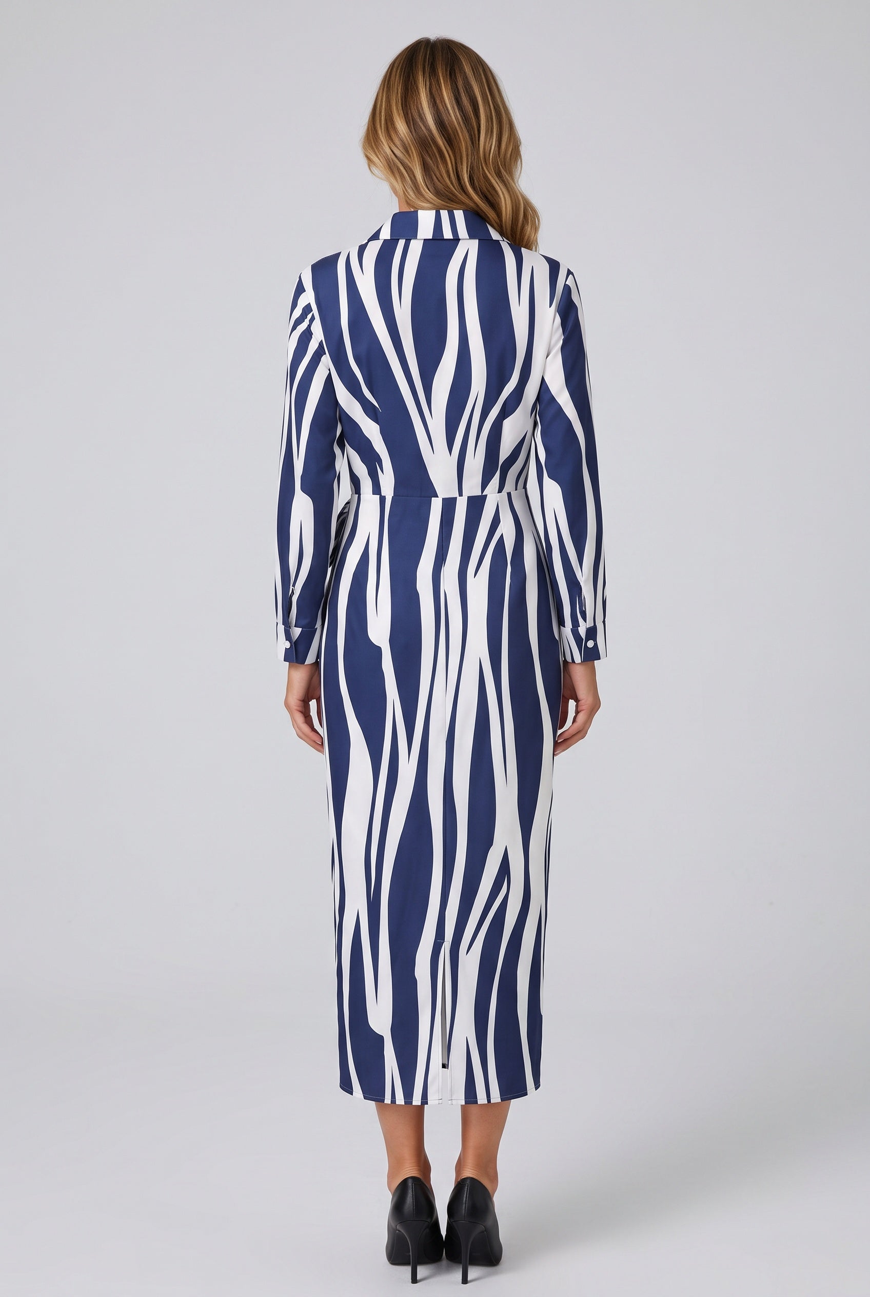 Amara | Leaf Print V-Neck Wrap Maxi Dress