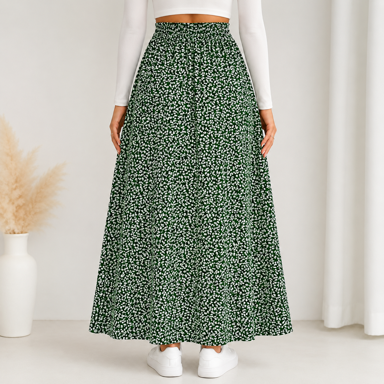 Della | Ditsy Floral Print Maxi Skirt