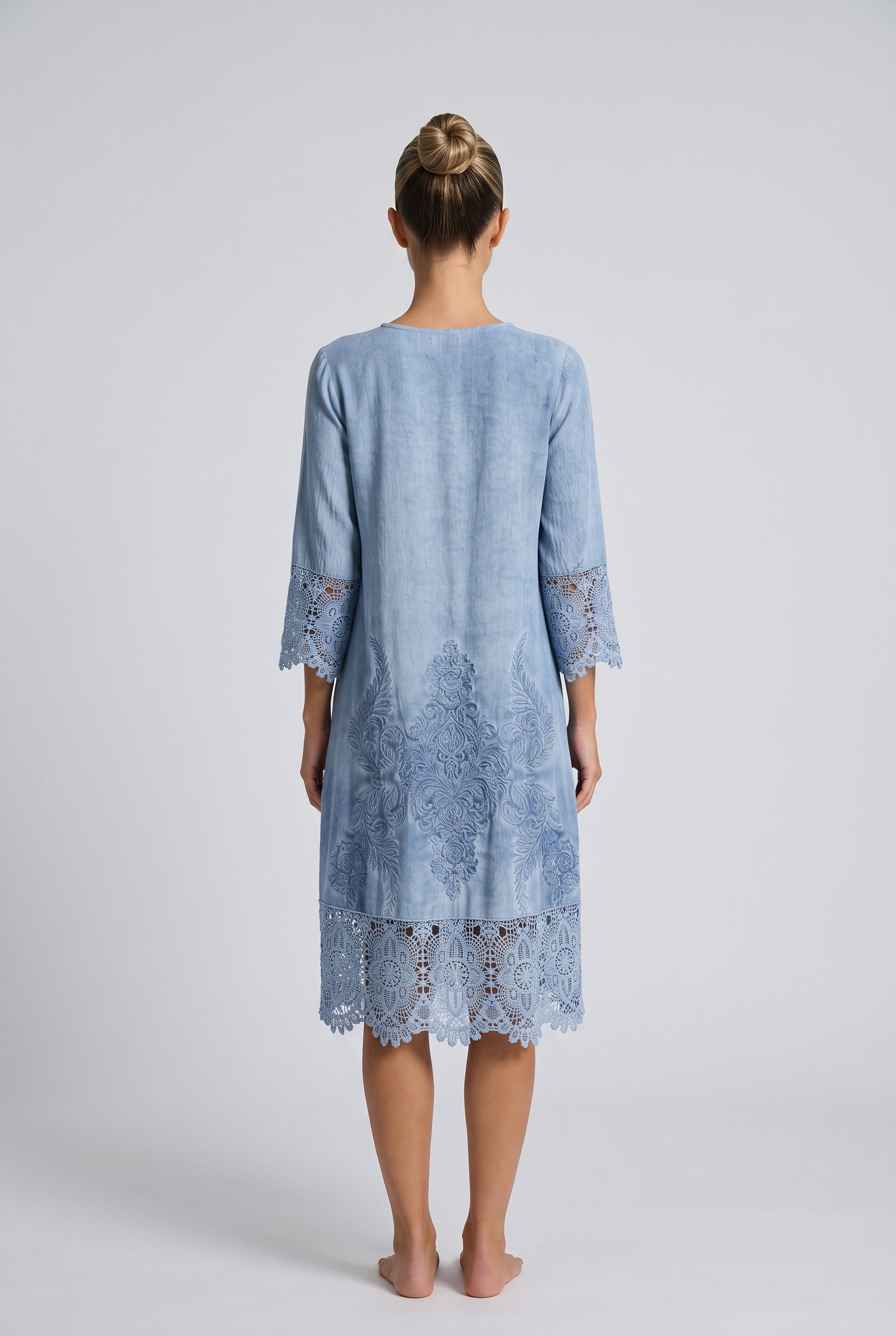 Juliette | V-Neck Embroidered Midi Dress