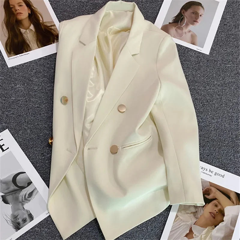 Liv | Double-Breasted Structured Blazer