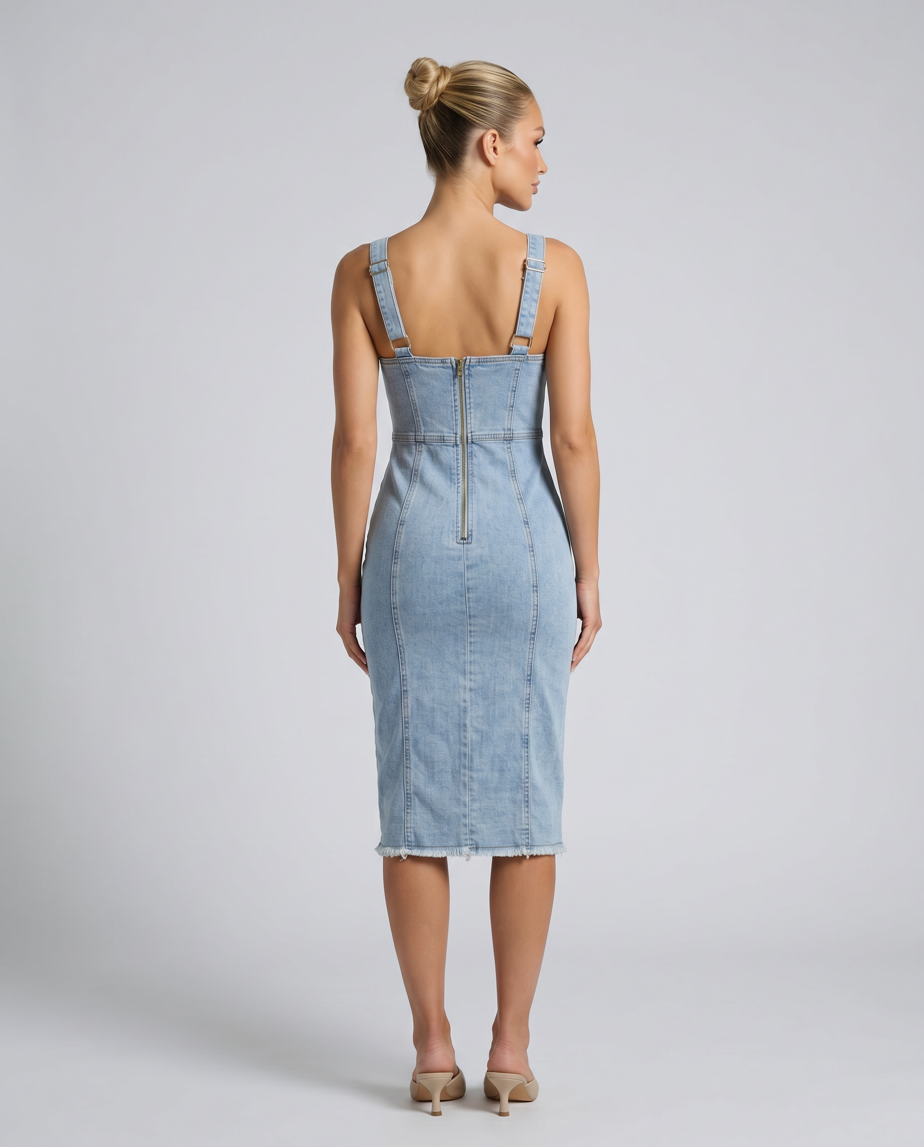 Adela | Midi Dress with Square Neck and Adjustable Straps