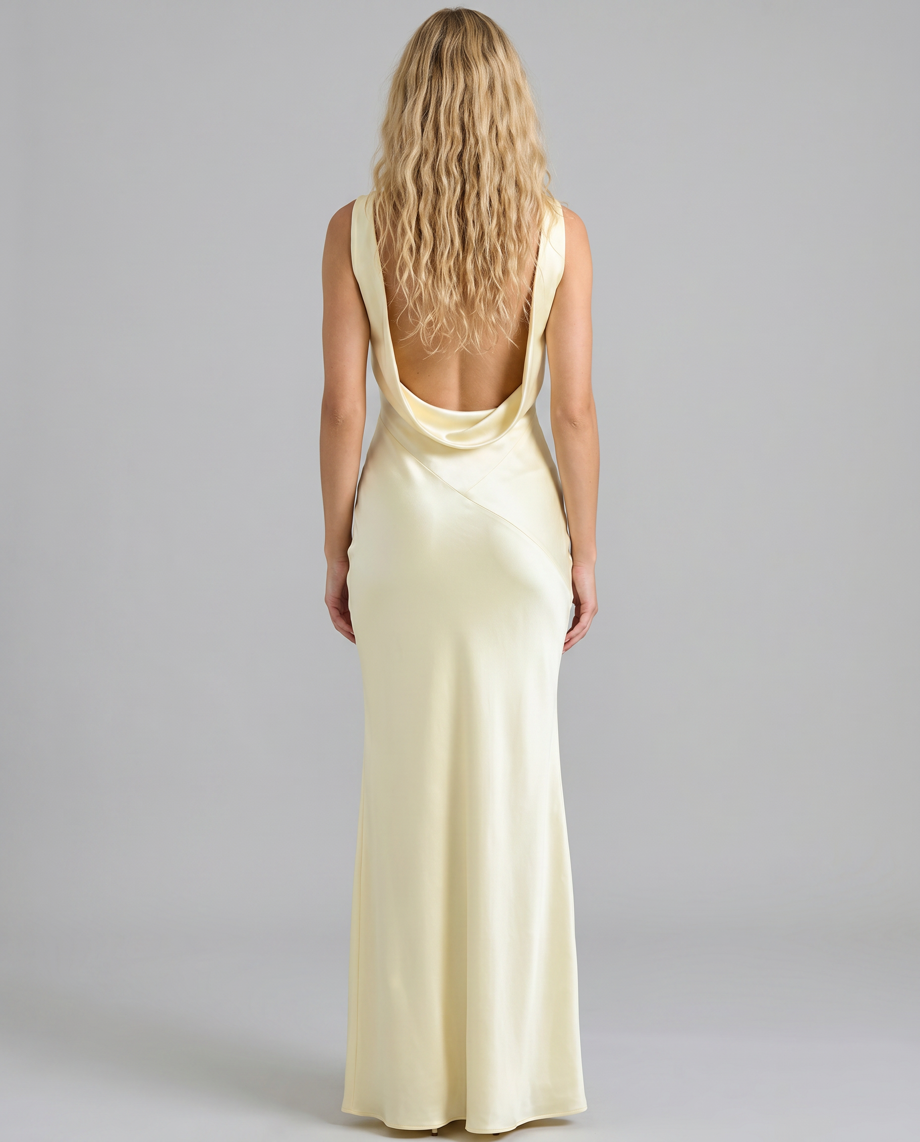 Bria | Maxi Dress with Cowl Neck and Open Back