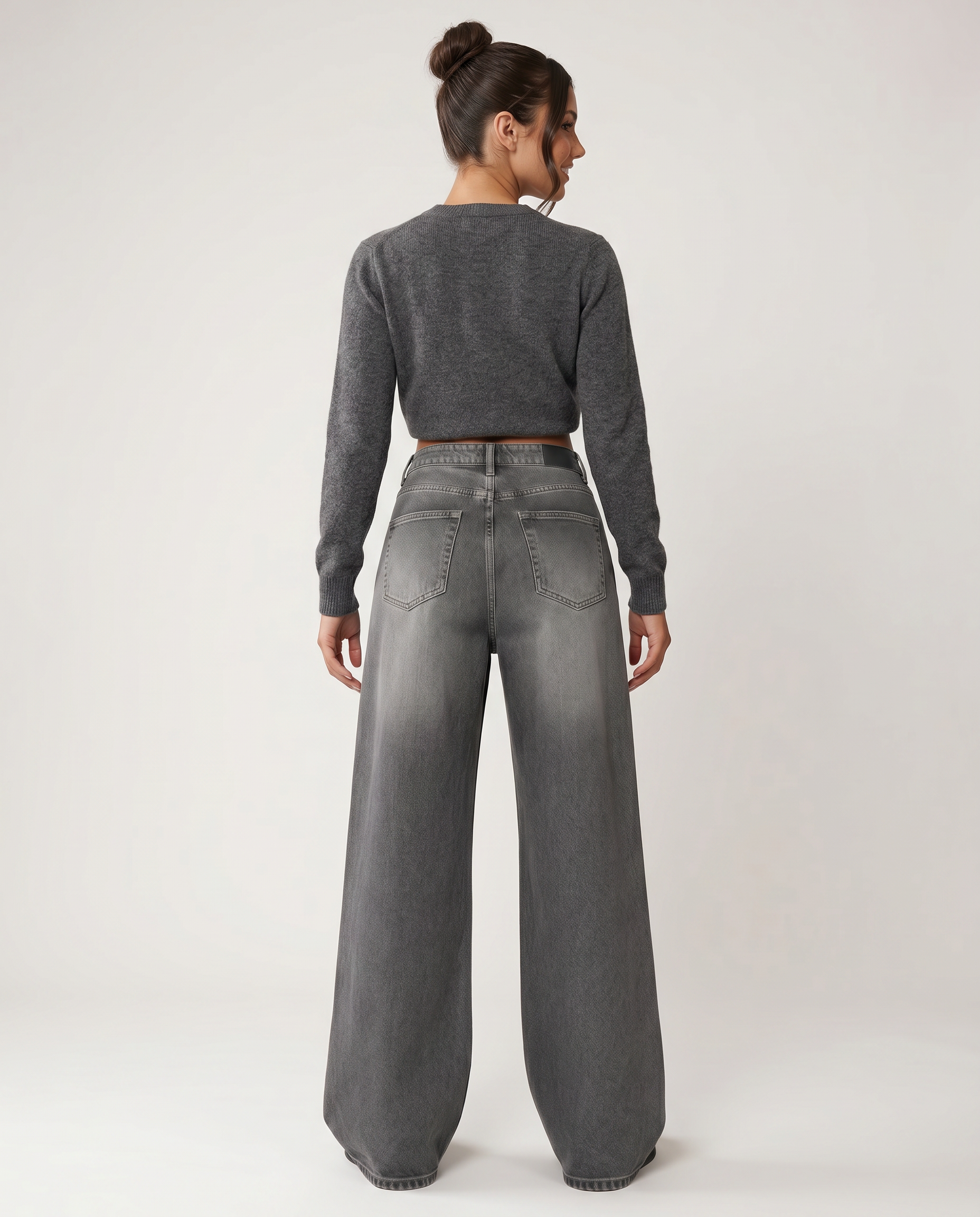 Tricia | Wide-Leg Jeans with Distressed Detail