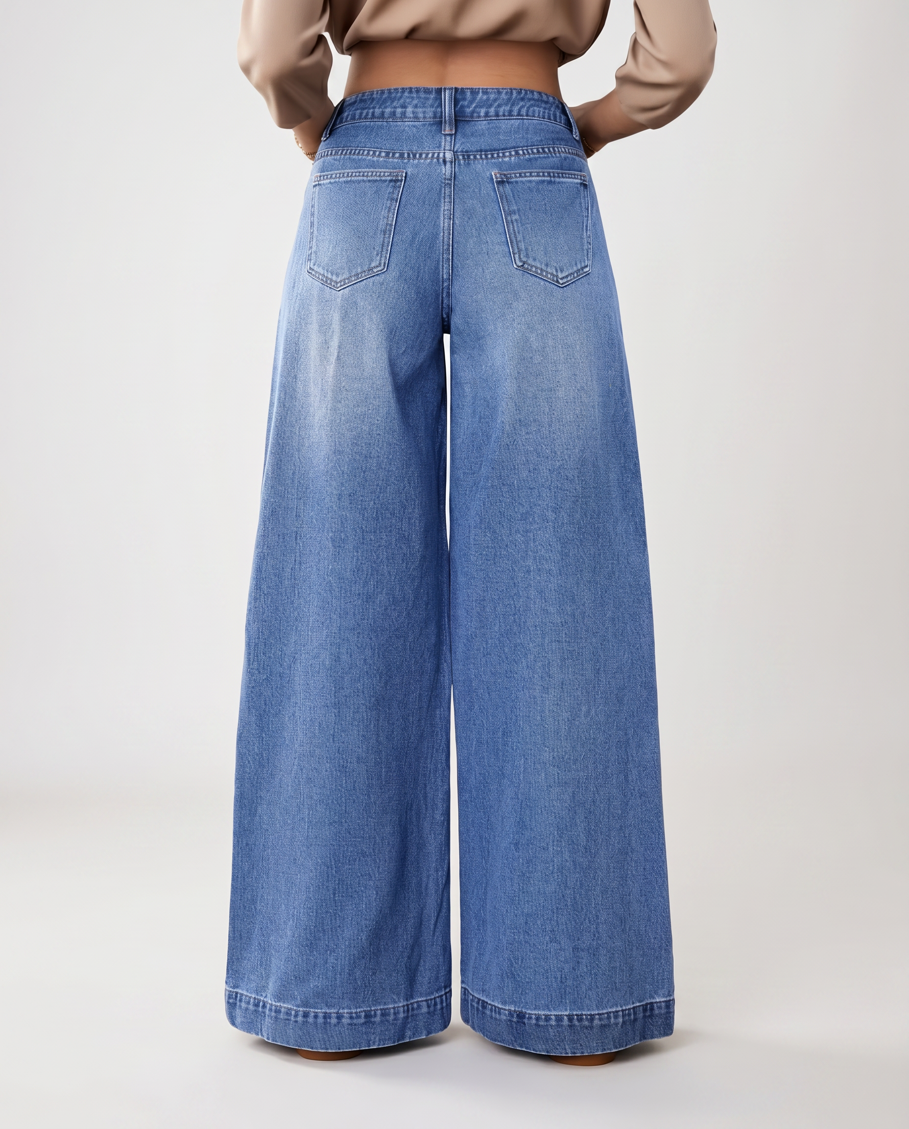 Marisol | Wide-Leg Jeans with Button Front