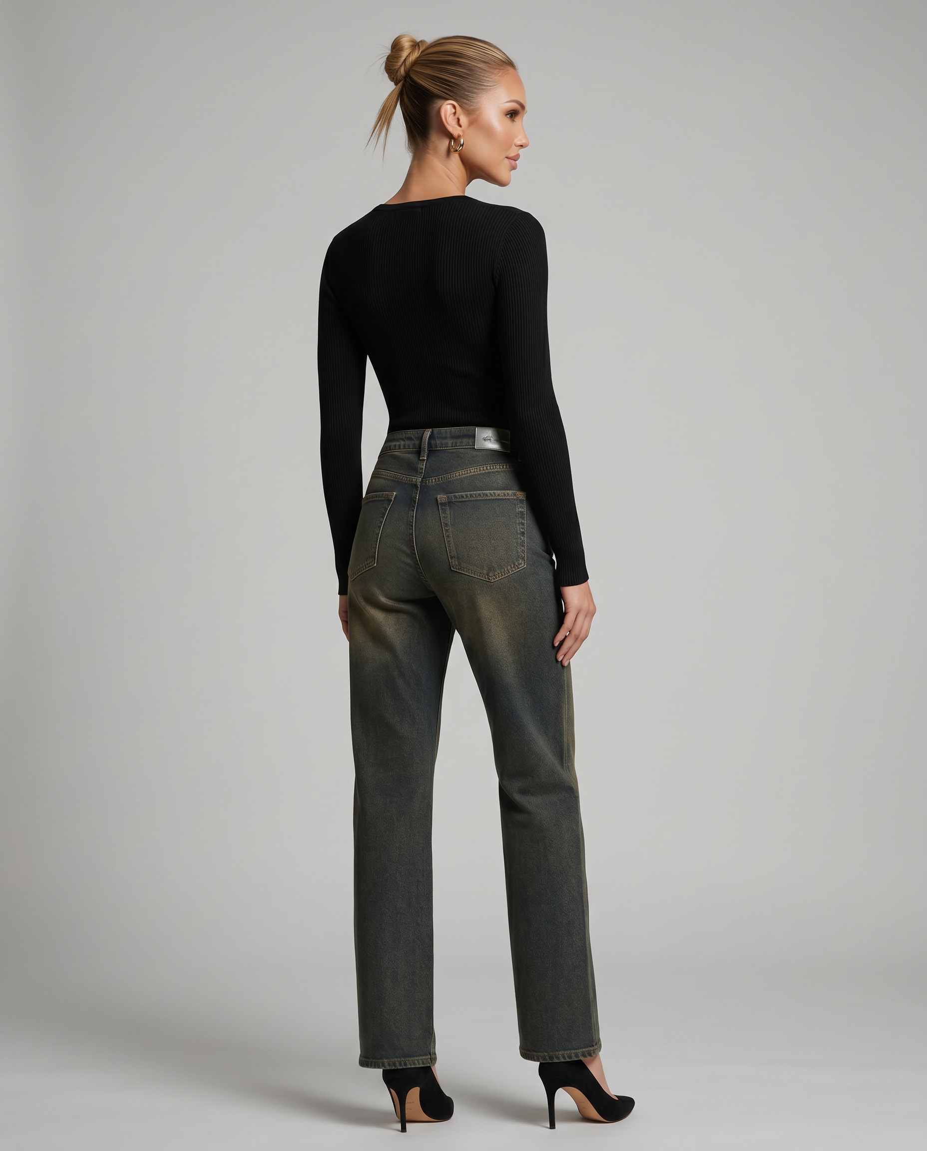 Mae | Straight-Leg Jeans with High Waist