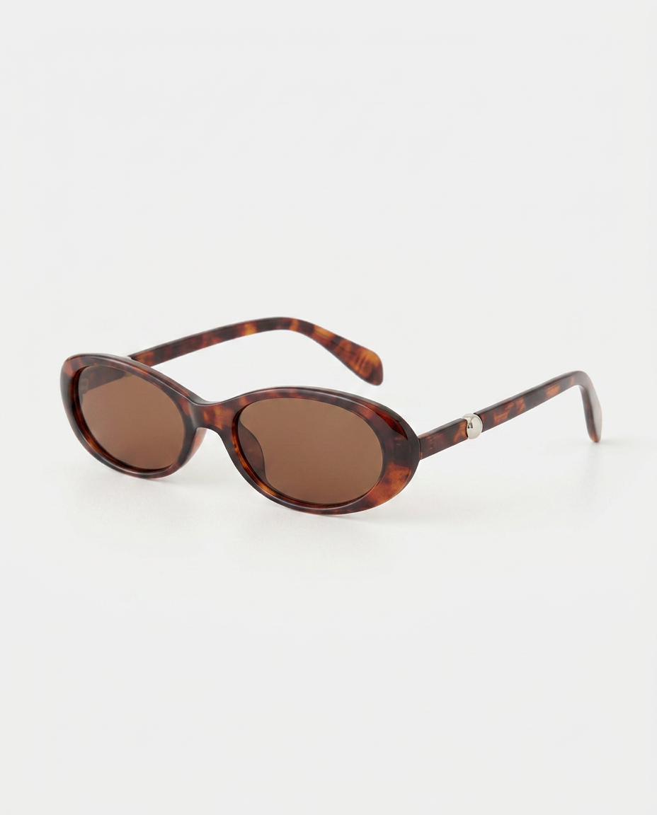 Corinne | Contrast Sunglasses with Tinted Lenses