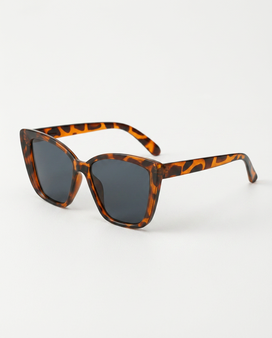 Marcia | Retro Cat-Eye Sunglasses with Leopard Print Frame