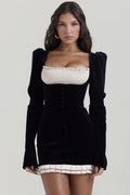 Lynne | Mini Dress with Square Neck and Long Sleeves