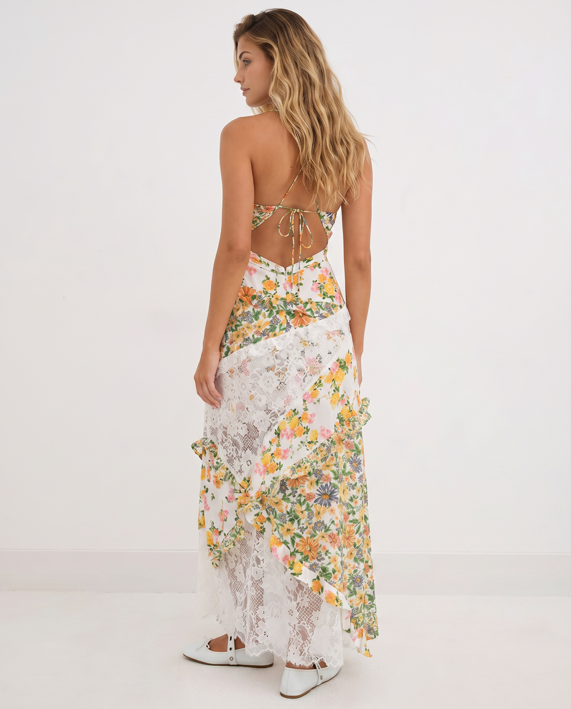 Gena | Maxi Dress with Floral Print and Lace Panels