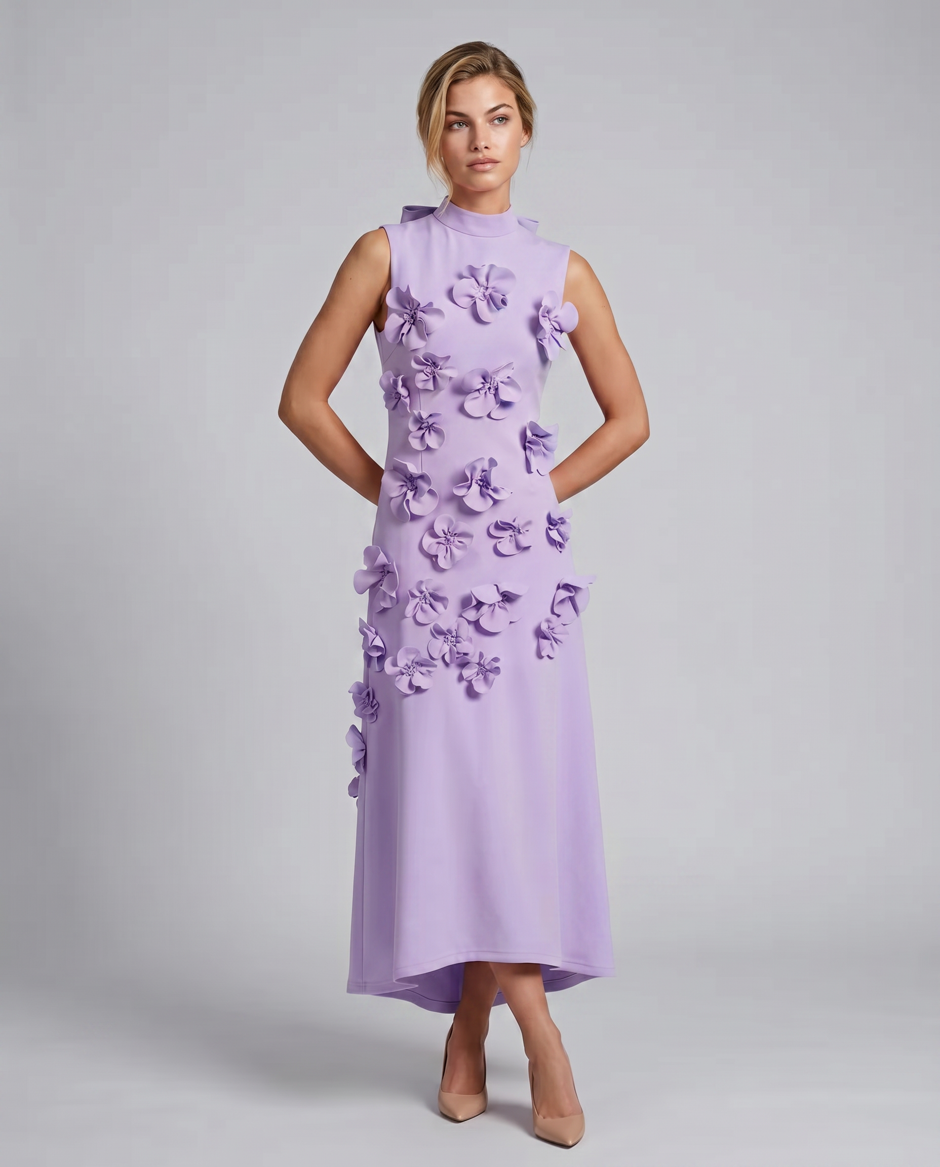 Shelia | Maxi Dress with Floral Appliqué and High Neck