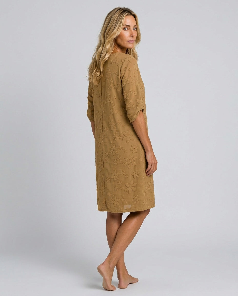 Avenzia | Floral V-Neck Midi Dress