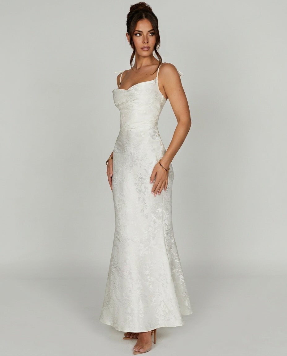 Whitley | Sleeveless Flowing Maxi Dress
