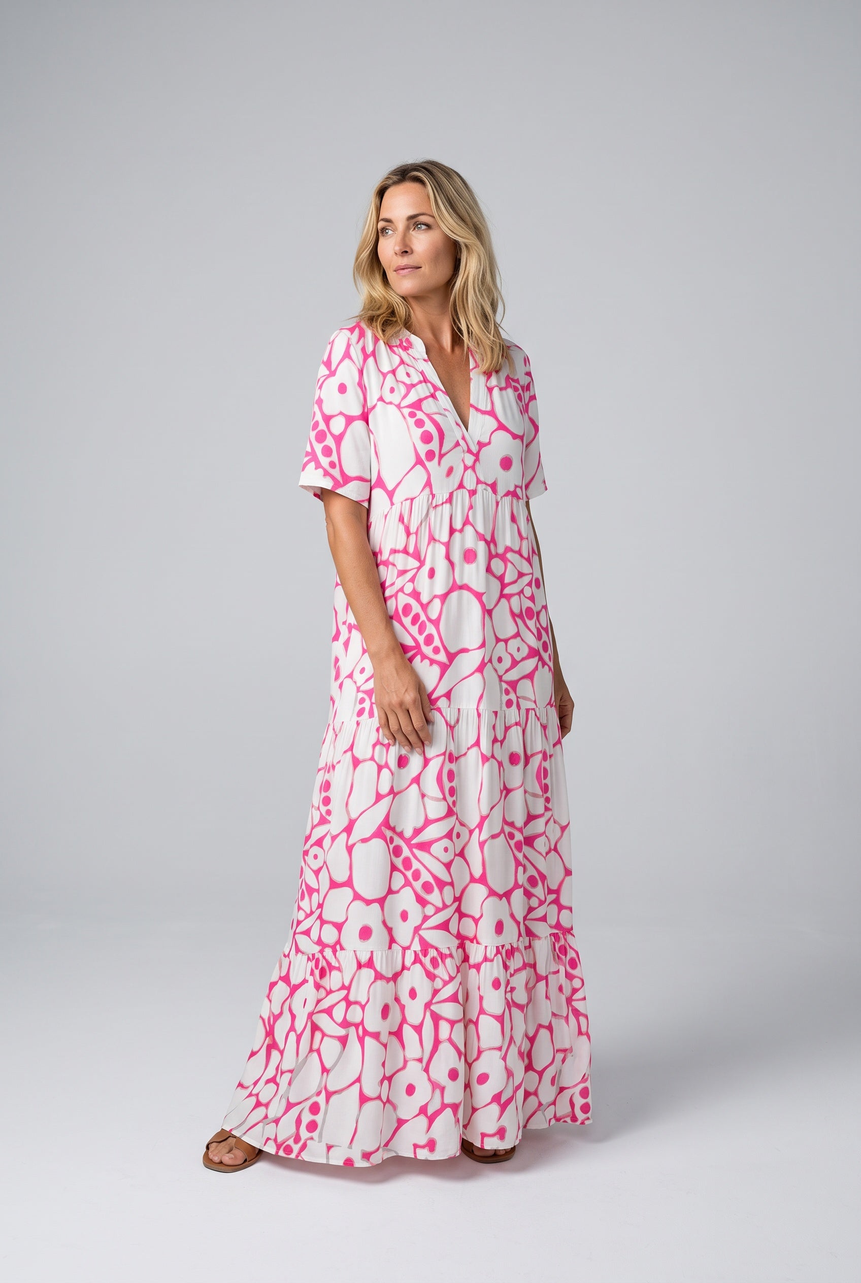 Nina | Abstract Print V-Neck Maxi Dress