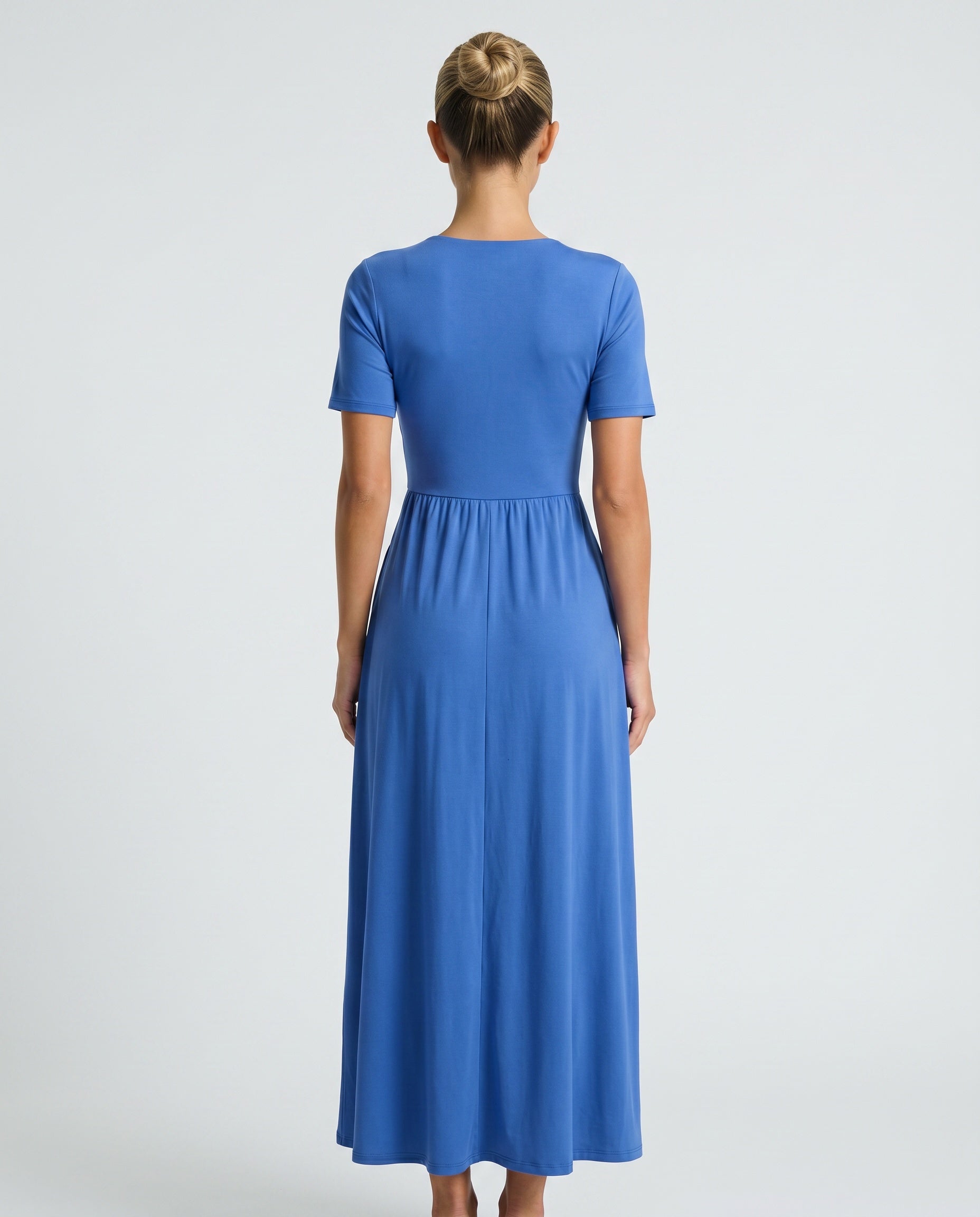 Noor | V-Neck Casual Midi Dress