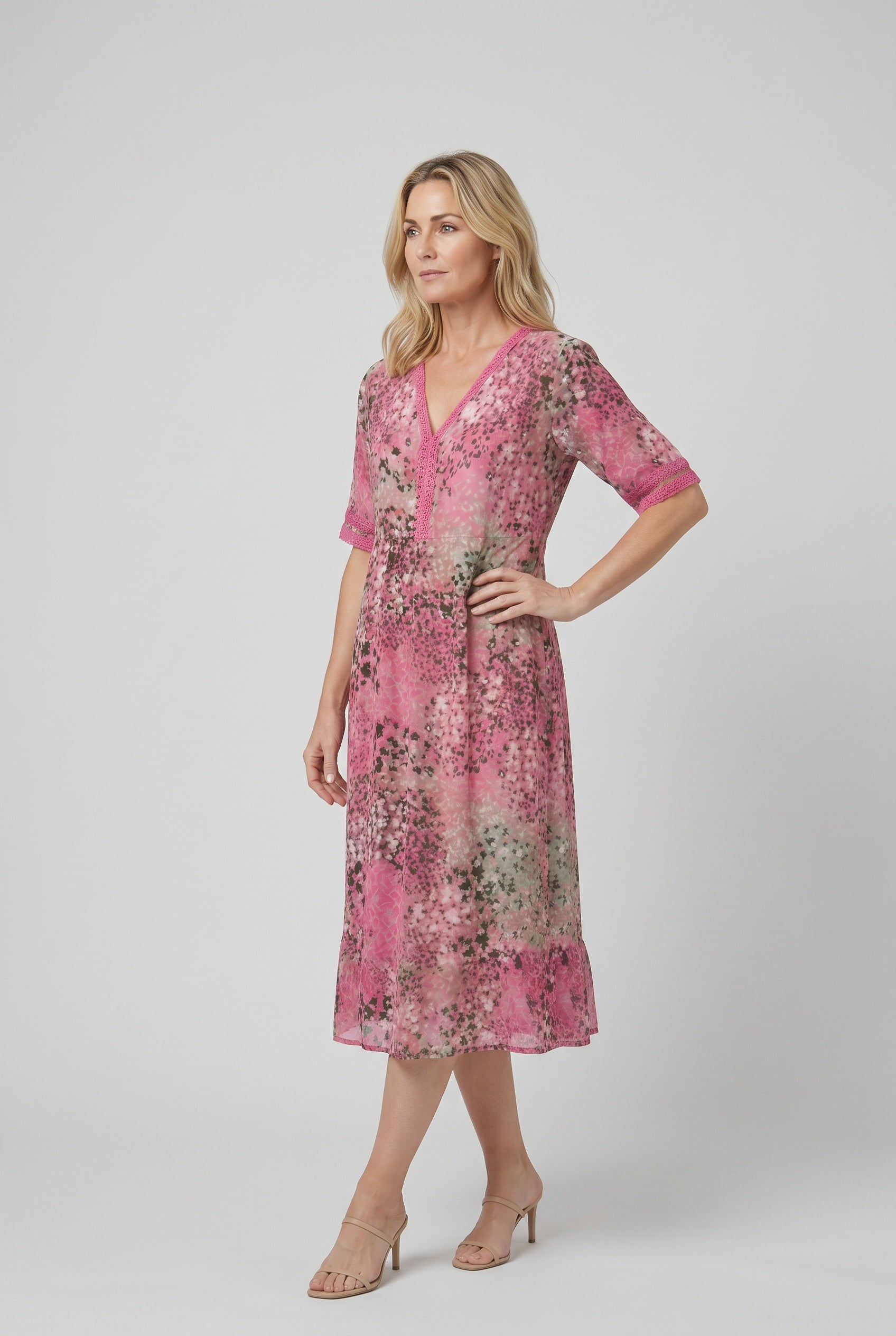 Mira | Relaxed Floral Pocket Midi Dress