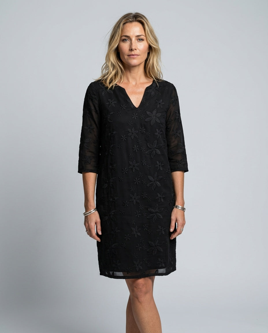 Avenzia | Floral V-Neck Midi Dress