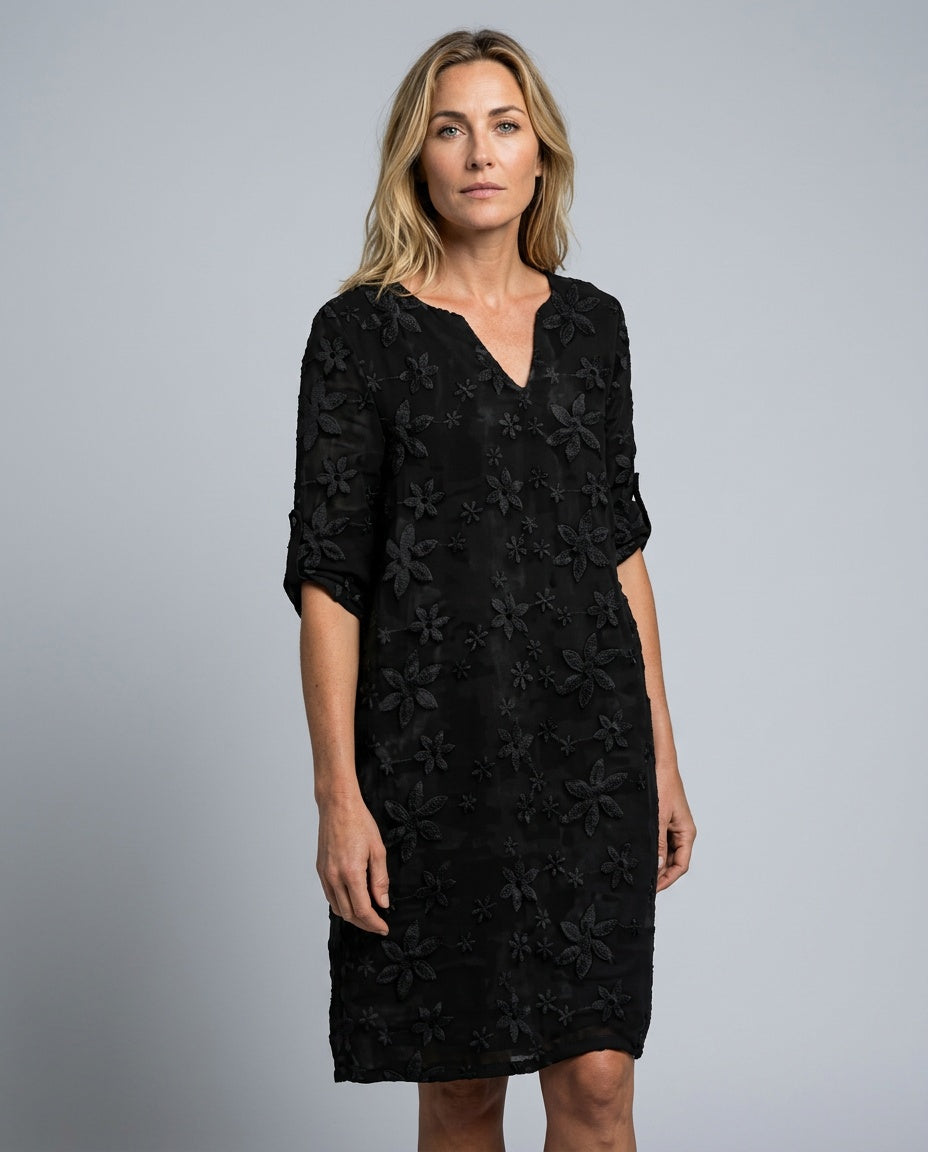 Avenzia | Floral V-Neck Midi Dress