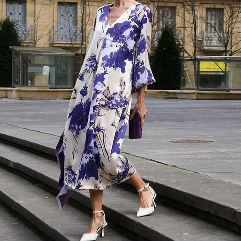 Lyra | V-Neck Elegant Maxi Dress