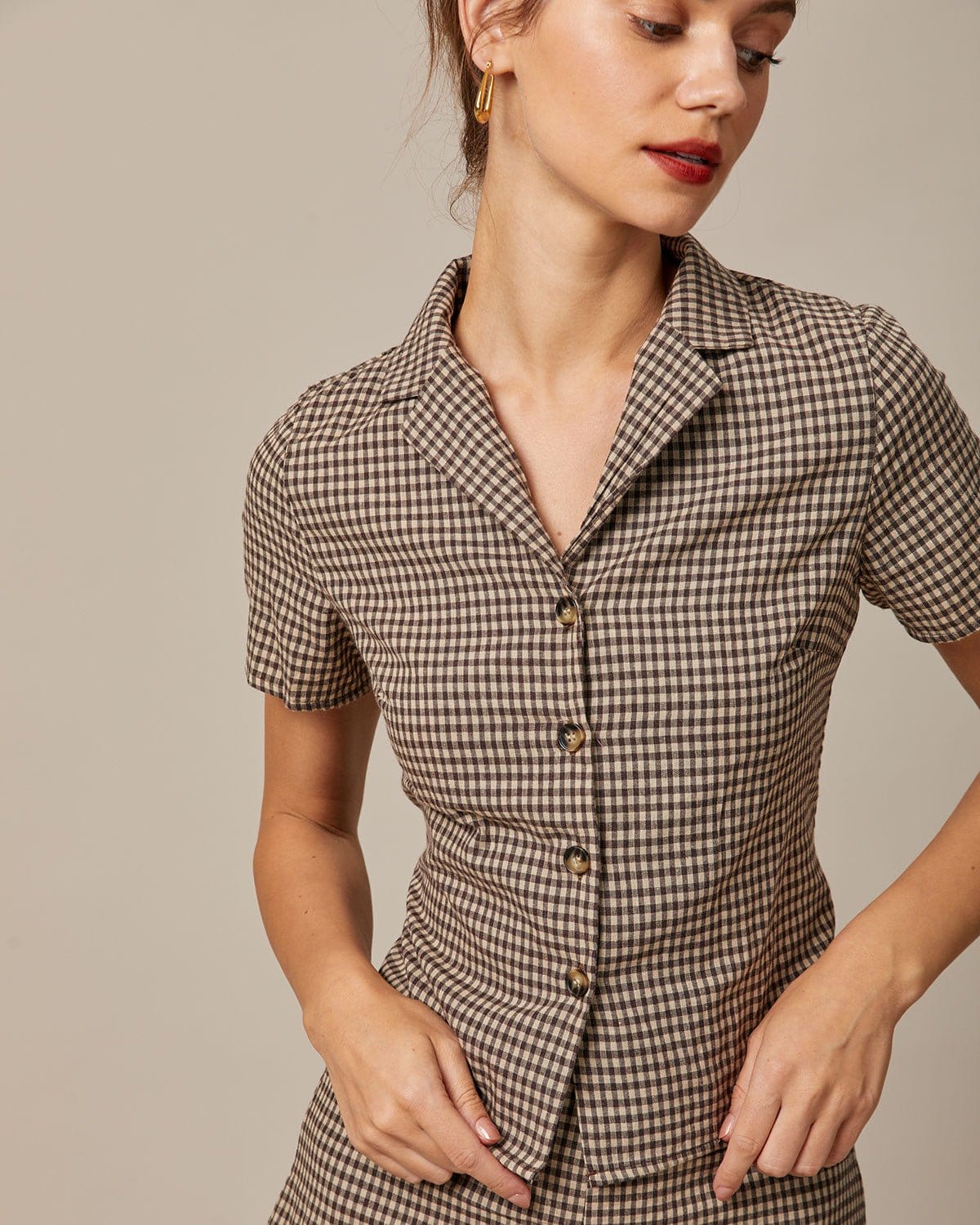 Liv | Gingham Lapel Short Sleeve Blouse