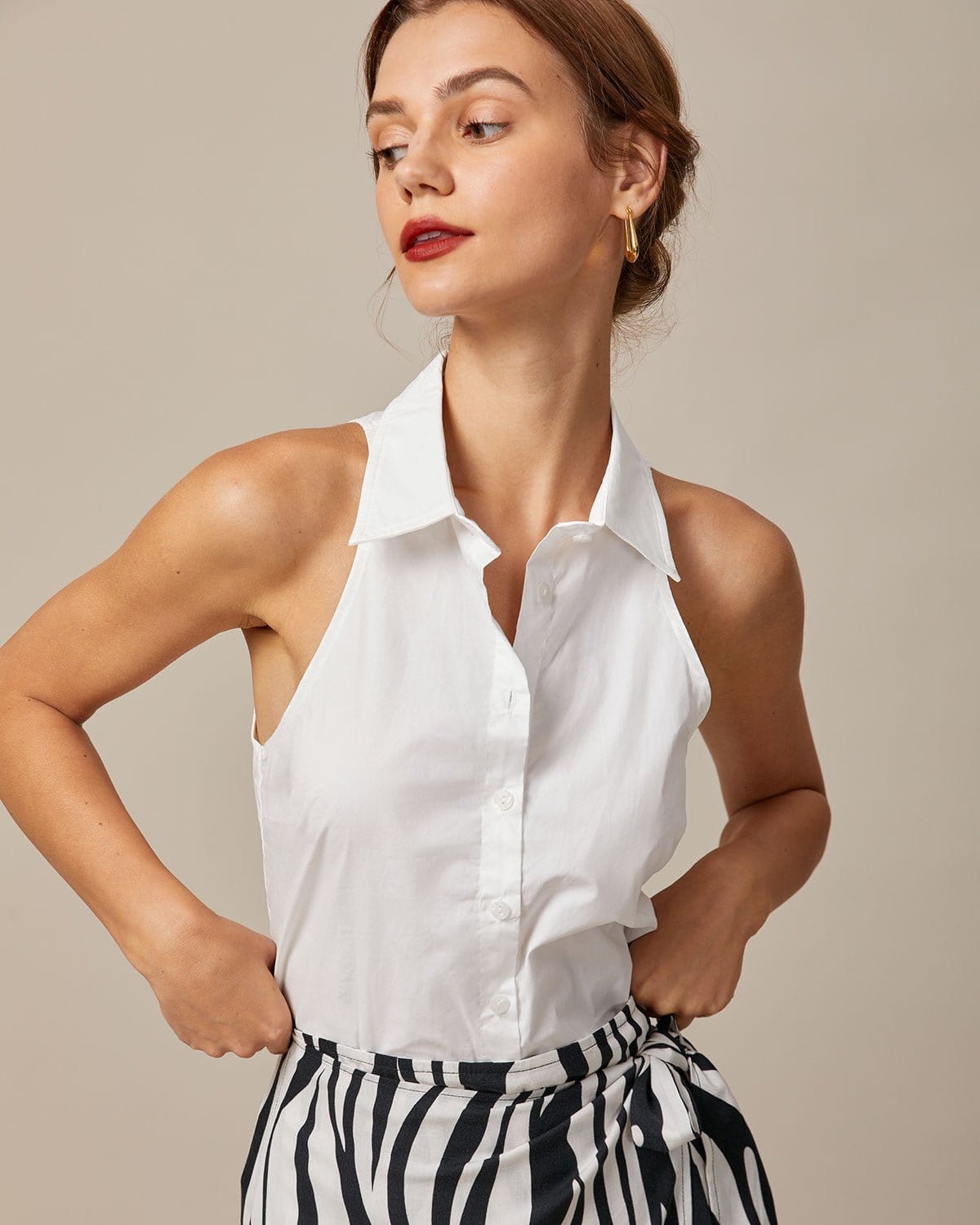 Clara | Sleeveless Collared Button-Up Top
