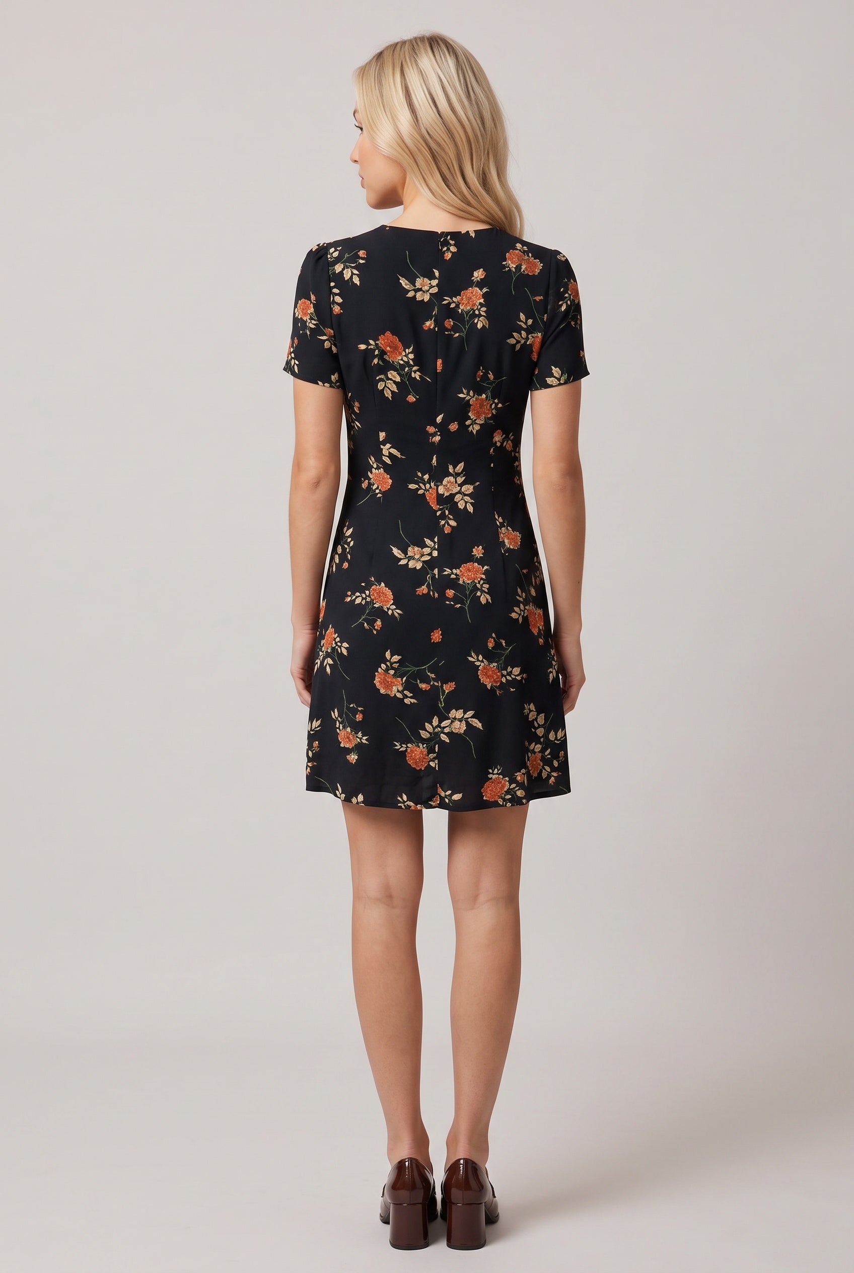 Opal | Floral Button-Up V-Neck Mini Dress